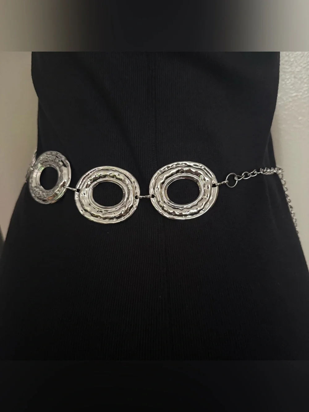 Silver tone metallic disc chain belt